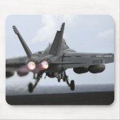Tapis De Souris Un F/A-18E Super Hornet lance (Devant)