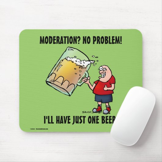 Tapis De Souris Un Gars Drôle Avec Seulement Une GRANDE Bière (Avec souris)