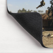 Tapis De Souris Un rappels pararescueman d'un HH-60 2 (Coin)