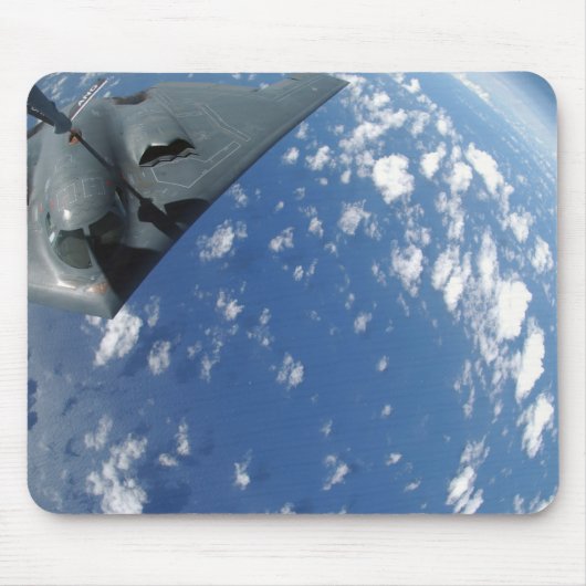 Tapis De Souris Un Stratotanker KC-135 réfute un esprit B-2 (Devant)