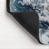 Tapis De Souris Une Chaîne Perdue De Cyclones Tropicaux (Coin)