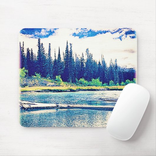 Tapis De Souris Une Forêt Sauvage Canadienne Majestueuse. Commande (Avec souris)