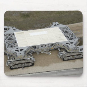 Tapis De Souris Une vue aérienne du chenille-transporteur