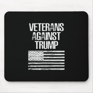 Tapis De Souris Vétérans contre Trump