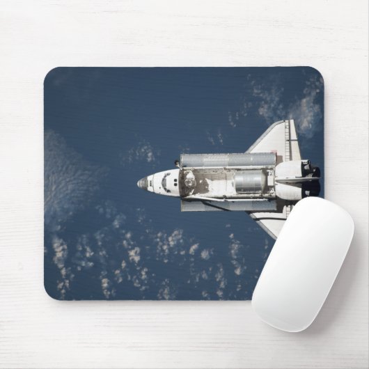 Tapis De Souris Vue aérienne de Space Shuttle Discovery 3 (Avec souris)