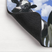 Tapis De Souris Vue de quatre jeunes veaux (Coin)