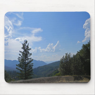 Tapis De Souris Vue magnifique sur la vallée de Hayfork...