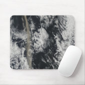 Tapis De Souris Vue satellite d'un panache de cendres (Avec souris)