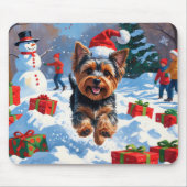 Tapis De Souris Yorkshire Terrier en neige avec Casquette de Noël (Devant)