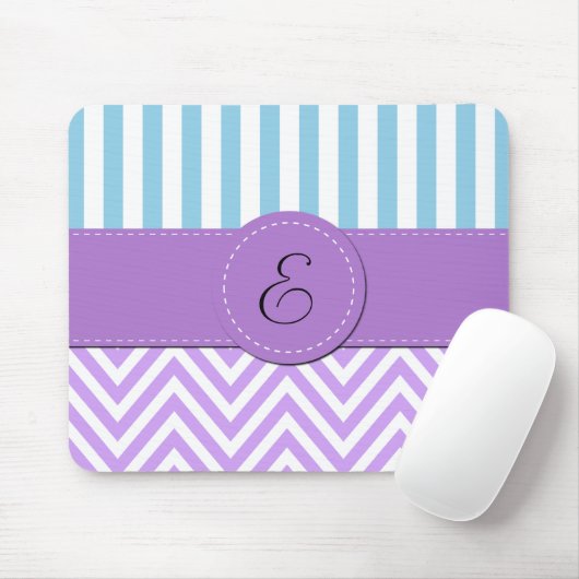 Tapis De Souris Zigzag violet, Chevron, Bleu, Stripes, Monogramme (Avec souris)