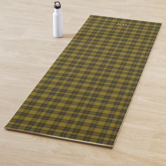 Tapis De Yoga Barclay Tartan avec vos initiales, Scottish Plaid (En situation)