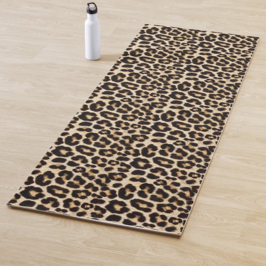 Tapis De Yoga Belle fourrure de faux | Leopard Faux Fur (En situation)