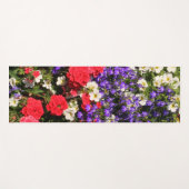 Tapis De Yoga Belles fleurs annuelles violettes, rouges et blanc (Devant (Horizontal))