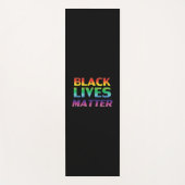 Tapis De Yoga Black Lives Matt Rainbow typographie lgbt noir (Devant)