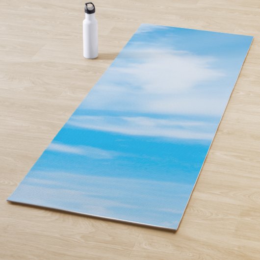Tapis De Yoga Blue Sky Clouds Creative Design Fitness Modèle (En situation)