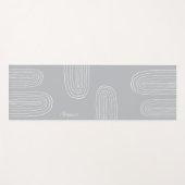 Tapis De Yoga Boho Grey Mid Century Chic Rainbow Monogramme (Devant (Horizontal))