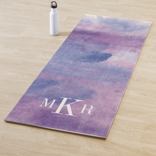 Tapis De Yoga Brume pourpre II du monogramme | (En situation)