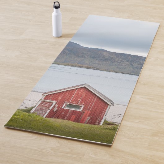 Tapis De Yoga Cabine rouge Ramberg Lofoten (En situation)