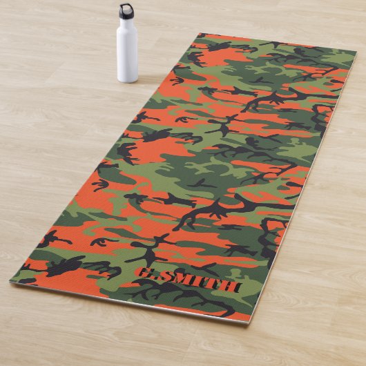 Tapis De Yoga Camo vert et orange de la forêt (En situation)