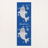 Tapis De Yoga Caricature de bulles de narval joyeux (Dos)