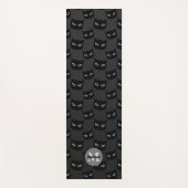 Tapis De Yoga Chat noir et blanc Halloween motif Monogramme (Devant)