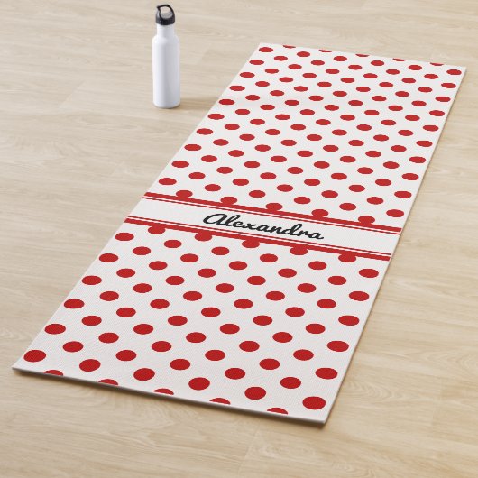 Tapis De Yoga Chic Polka Dot Rouge Blanc Arrière - plan (En situation)