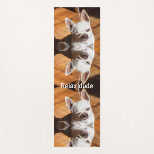 Tapis De Yoga Chihuahua somptueux squint relax mec Photo