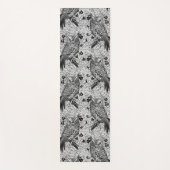 Tapis De Yoga Chouettes dans le chêne, noir et blanc (Devant)