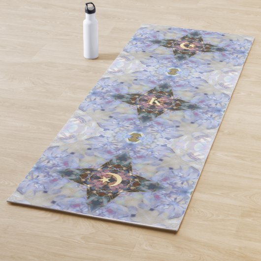 Tapis De Yoga Crescent Moon Star, Floral Violet Vibrations de gl (En situation)