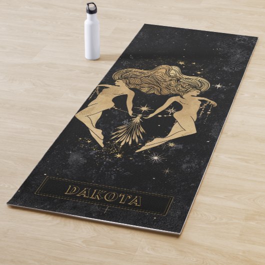 Tapis De Yoga Déesse du Zodiaque | Astrologie Gémeaux d'or cosmi (En situation)