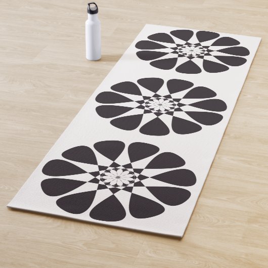 Tapis De Yoga Design floral noir (En situation)
