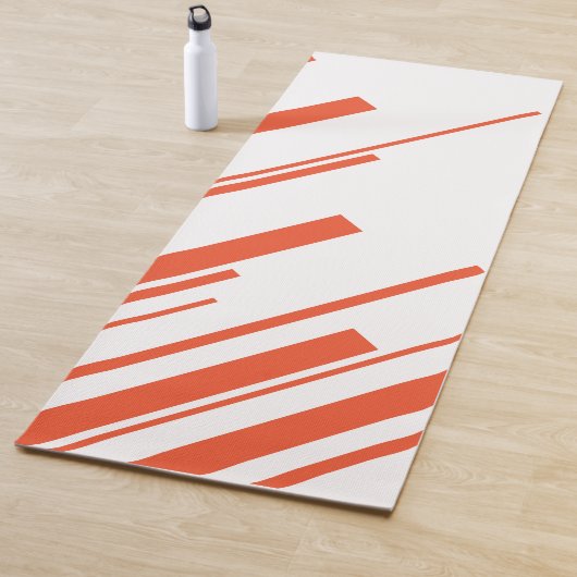 Tapis De Yoga Diagonales en orange et blanc (En situation)
