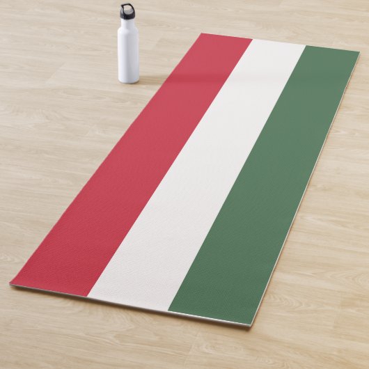 Tapis De Yoga Drapeau de la Hongrie (En situation)