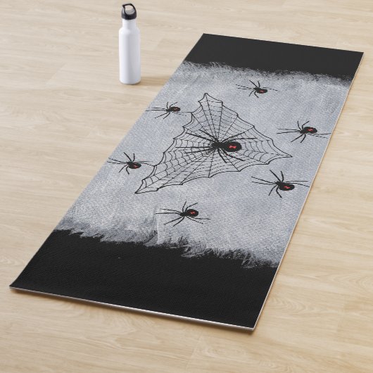 Tapis De Yoga Éffrayante Spiderweb Black Widow Spider sur Black (En situation)