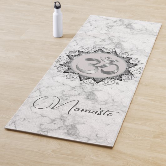 Tapis De Yoga Élégant Mandala Om Namaste sur marbre (En situation)