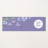 Tapis De Yoga Élégant violet Lavande Fleur Monogramme (Devant (Horizontal))