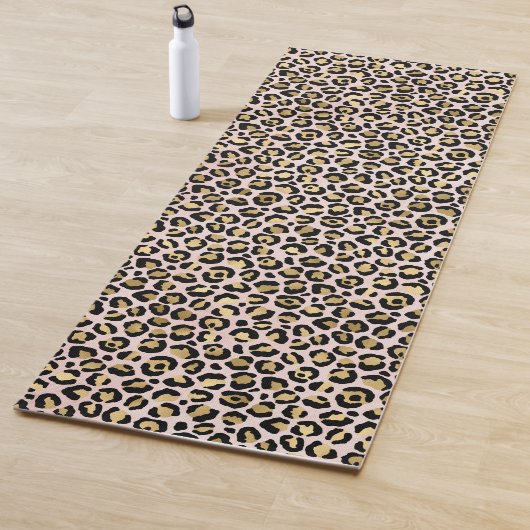 Tapis De Yoga Empreinte de léopard noir rose pâle           (En situation)
