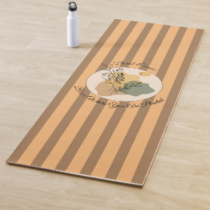 Tapis De Yoga Fleur De Yoga Où L'Essence Florale Est Plantée