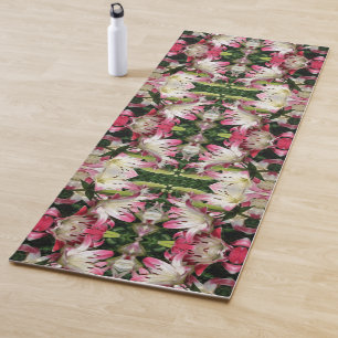 Tapis De Yoga Fleurs Lys Rouges Et Blanches Abstraites