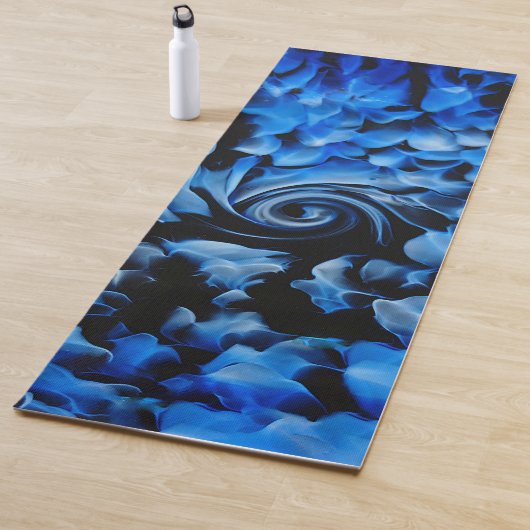 Tapis De Yoga Fluide Abstrait Noir et Bleu (En situation)