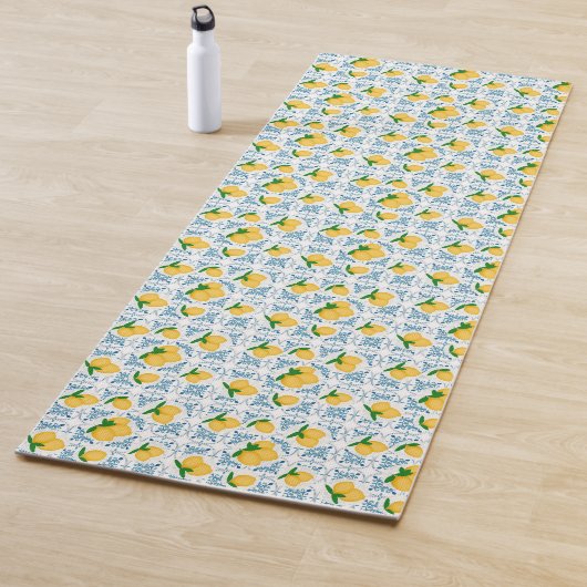 Tapis De Yoga French Country Lemon Blue Tile Pattern (En situation)