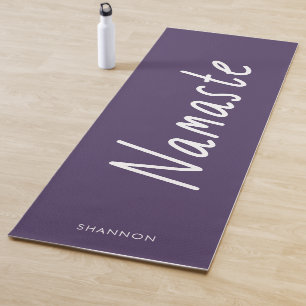 Tapis De Yoga Fun Script Purple Namaste Nom personnalisé