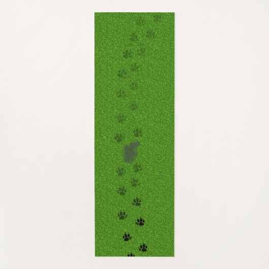 Tapis De Yoga Green grass with dog paw prints and a pee stain (Devant)