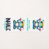 Tapis De Yoga Grenouille verte moderne Inhale Exhale | (Devant (Horizontal))