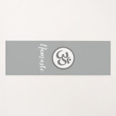 Tapis De Yoga Gris de Namaste de symbole de l'OM (Devant (Horizontal))