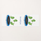 Tapis De Yoga Haricots verts mignons sur dessin animé trampoline (Dos (Horizontal))
