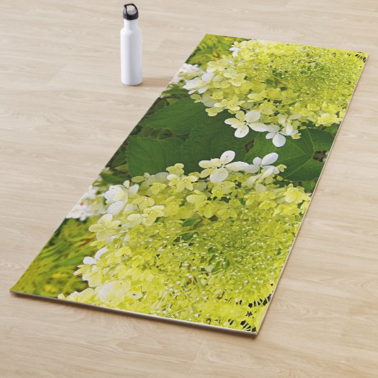 Tapis De Yoga Hydrangea Limelight Vert Chartreuse Élégant (En situation)