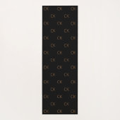 Tapis De Yoga Initiales monogramme or noir moderne élégant (Dos)