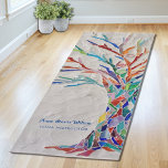Tapis De Yoga Instructeur de Yoga Arc-en-ciel<br><div class="desc">Ce tapis de yoga décoratif est orné d'un imprimé d'arbre de couleur arc-en-ciel sur un arrière - plan gris pâle. Le design original a été réalisé en mosaïque à l'aide de nombreux petits fragments de verre aux couleurs vives. Ajoutez votre nom, occupation pour personnaliser ce tapis. Cette conception d'arbre est...</div>