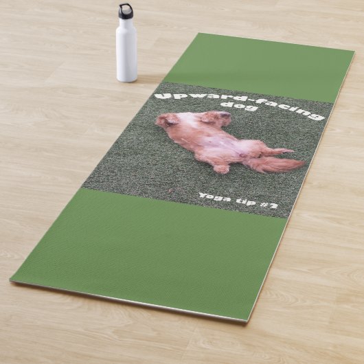 Tapis De Yoga Le chien inspire l'exercice de yoga (En situation)
